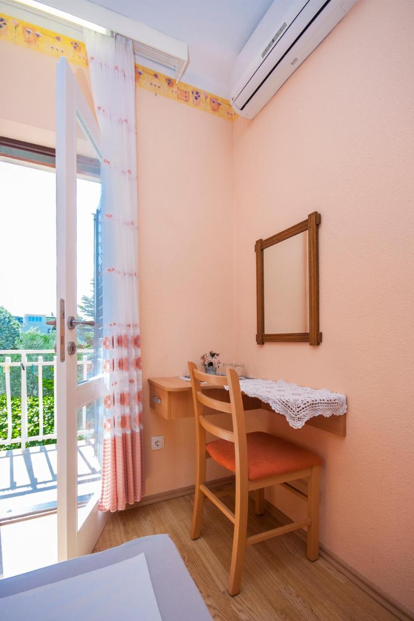 Villa Daniela Brodarica  Esterno foto